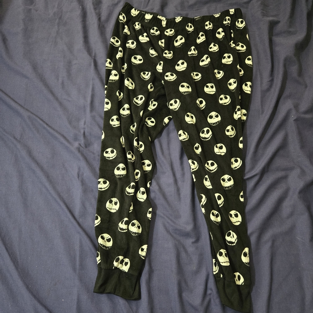 Disney's  Jack Skellington Pajama Joggers Pants Womens XL Casual Halloween - Picture 1 of 4